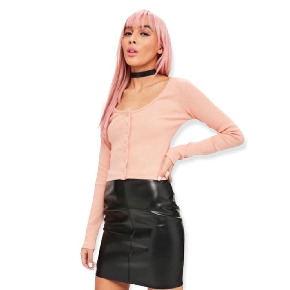 🆕Missguided Cropped Long Sleeve Cream Top